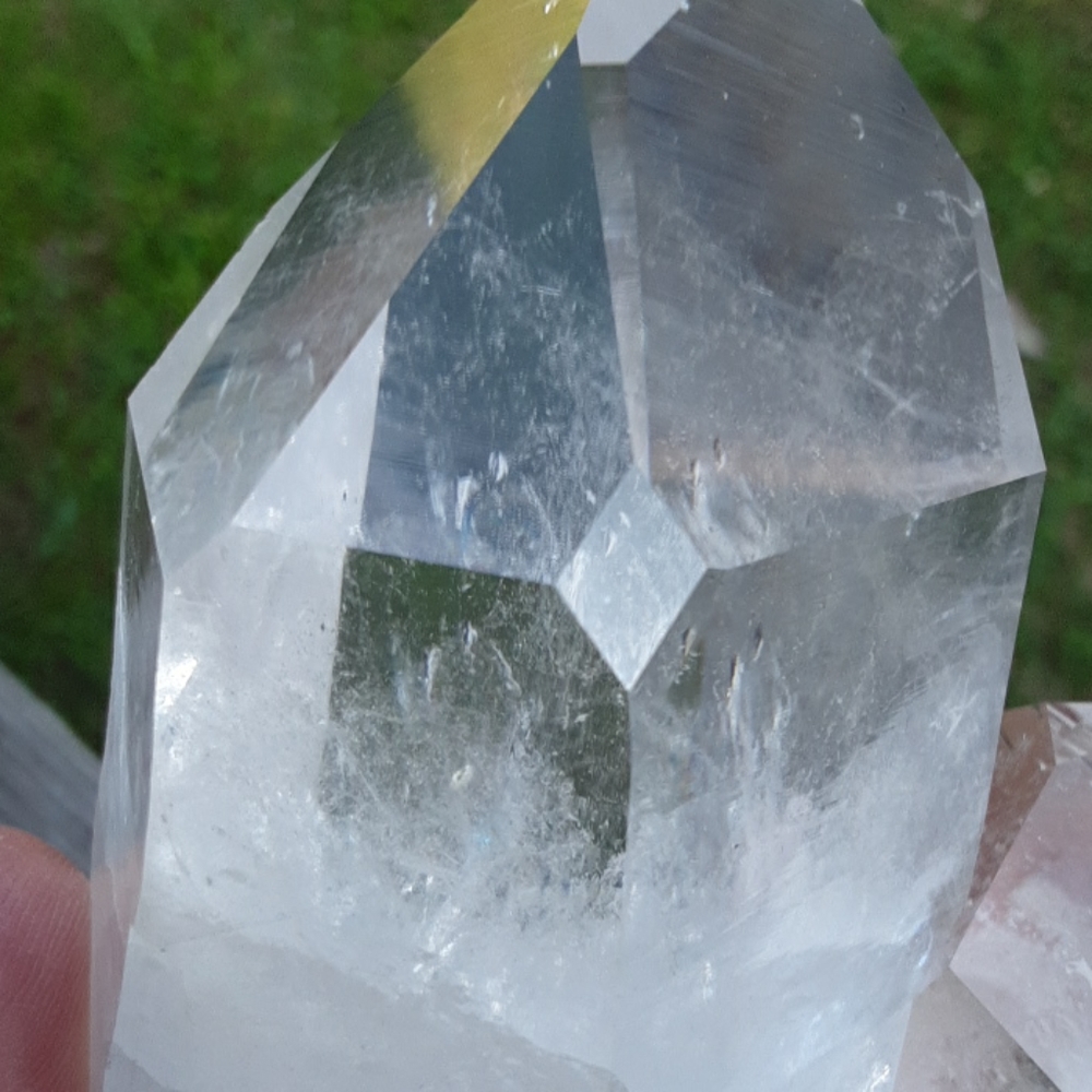 💎Quartz Crystal Cluster 💎 - Picture 6 of 8